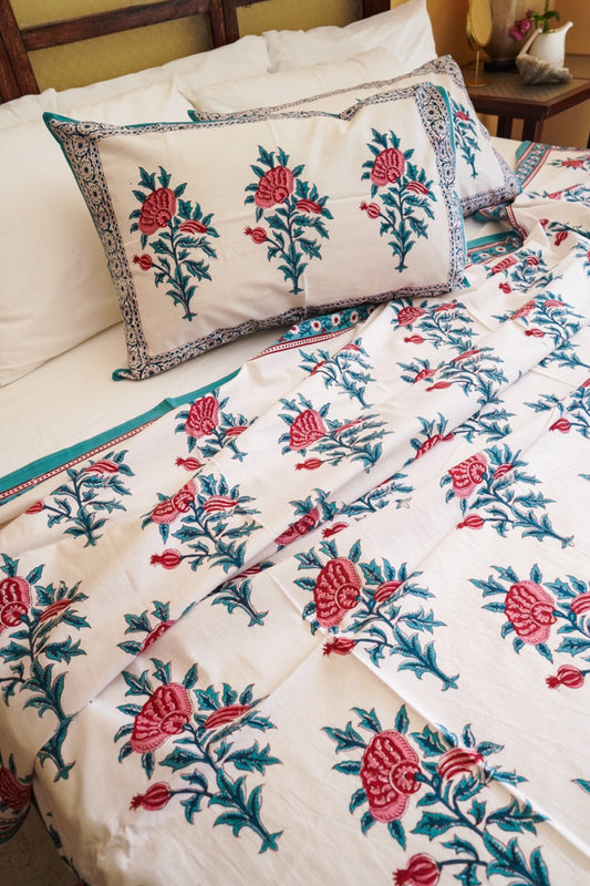 17HM Sethi Bed Cover Set - Ruby Rose