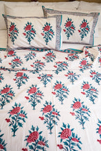 Load image into Gallery viewer, 17HM Sethi Bed Cover Set - Ruby Rose