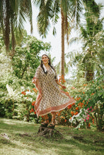 Load image into Gallery viewer, Bagru Caftan - Design 2
