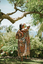 Load image into Gallery viewer, Johari Kimono + Shorts Set - Grey Foliage