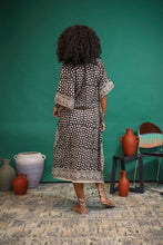 Load image into Gallery viewer, Bagru Caftan - Design 5
