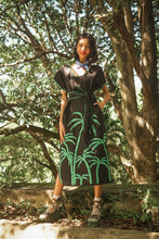 Load image into Gallery viewer, Papiya Caftan - Black with Green Palms