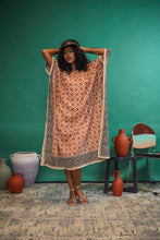 Load image into Gallery viewer, Bagru Caftan - Design 7