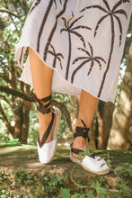 Load image into Gallery viewer, Xativa Lace up Espadrilles - White