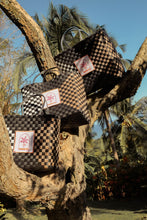 Load image into Gallery viewer, 17HM Soledad Basket Bag - Black/ Nude/ White