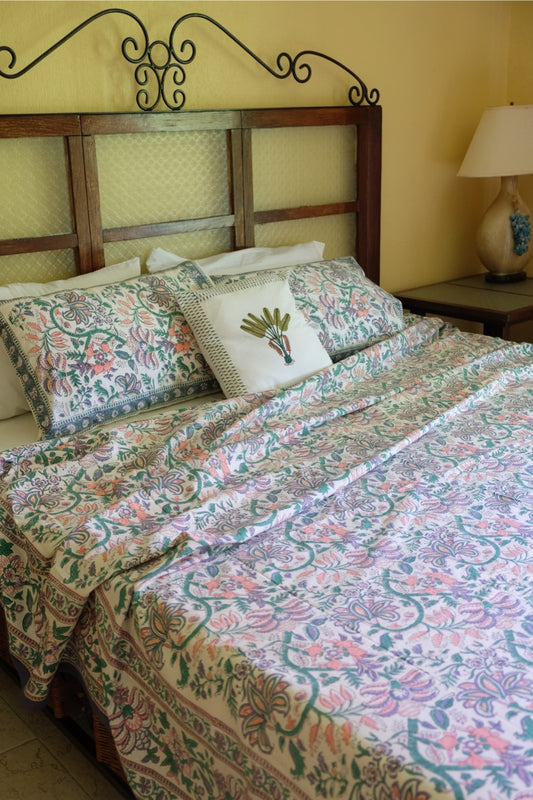 17HM Sethi Bed Cover Set - Pastel Floral