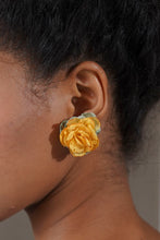Load image into Gallery viewer, Shia Florette Earrings - Honey

