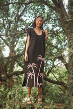 Load image into Gallery viewer, Papiya Caftan - Black with Pink Palms