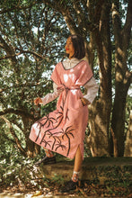 Load image into Gallery viewer, Papiya Caftan - Pink with Black Palms