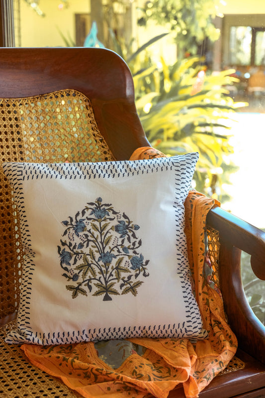 17HM Fundari Throw Pillow Cover - Blue Flora
