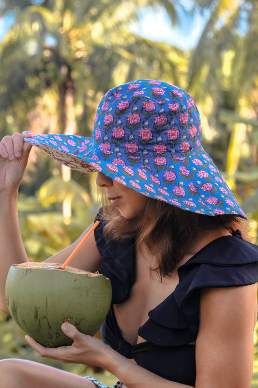 Wyra Reversible Wide Brim Hat - Blue/White